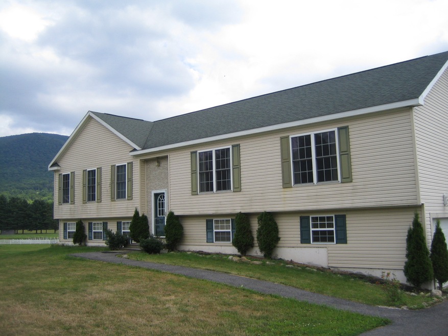 1720 Main Rd, Stamford, VT 05352 - photo 1