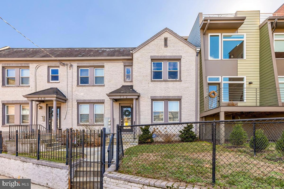 710 Shepherd Rd NW unit 6, Washington, DC 20011 - photo 1