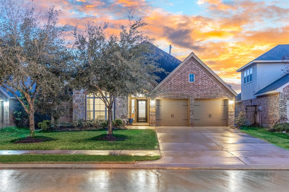 27123 Cross Pointe Ct, Fulshear, TX 77441 - photo 1