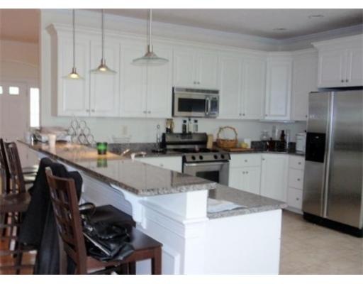 32 Sparhawk St unit 32, Brighton, MA 02135 - photo 1