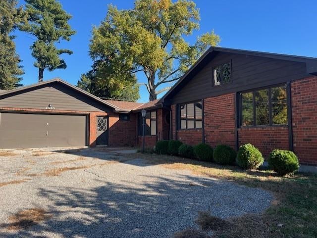 2505 N 29th St, Saint Joseph, MO 64506 - photo 1