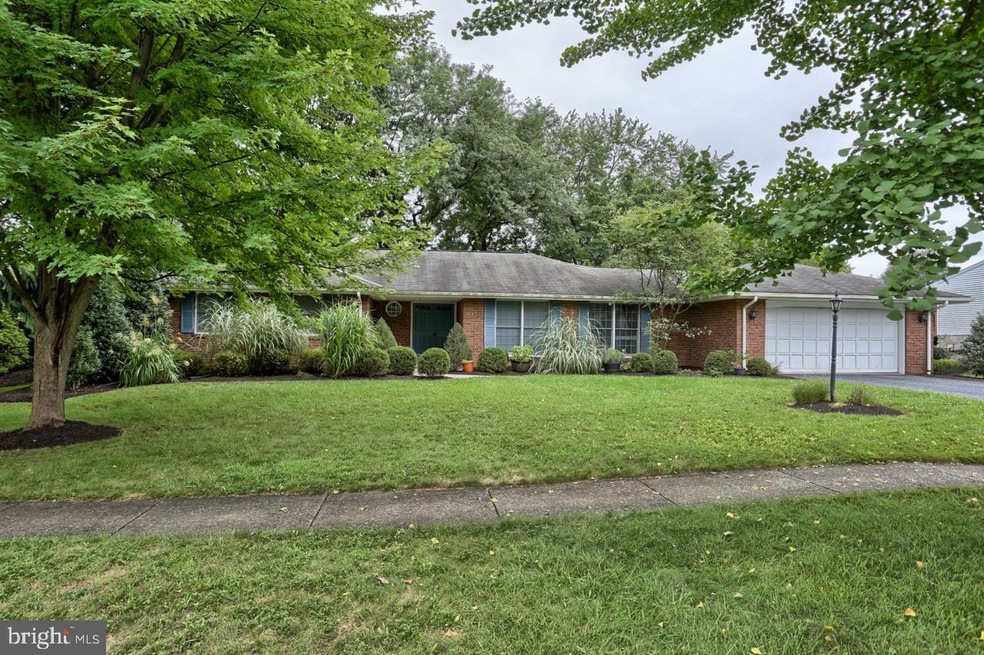 970 Beech Ave, Hershey, PA 17033 - photo 1