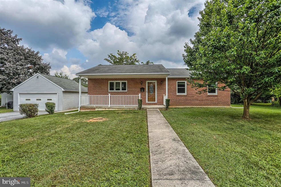 120 Miller Ave, Hershey, PA 17033 - photo 1