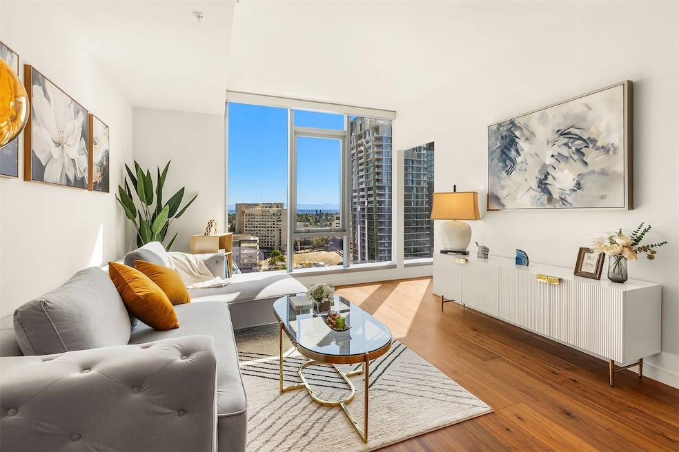 The Graystone unit 2007, Seattle, WA 98104 - photo 1