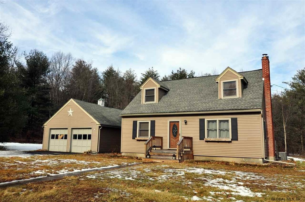 471 Garrett Rd, Ballston Spa, NY 12020 - photo 1