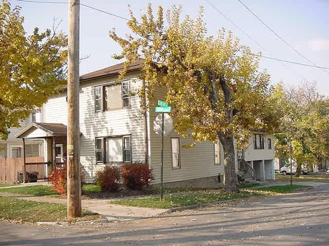 202/204 202 Bain 325 High S, Marion, OH 43302 - photo 1