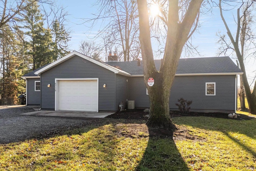 6719 Edgebrook Dr, Fort Wayne, IN 46804 - photo 1