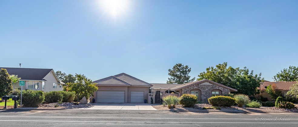 3427 S Bloomington Dr W_StG_Ut_Stills-2