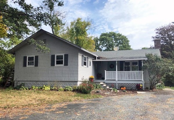 80 Singletary Ave, Sutton, MA 01590 - photo 1