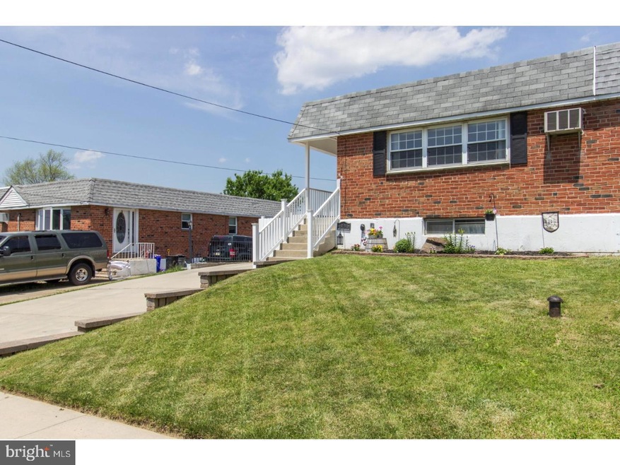 604 Clay Dr, Conshohocken, PA 19428 - photo 1