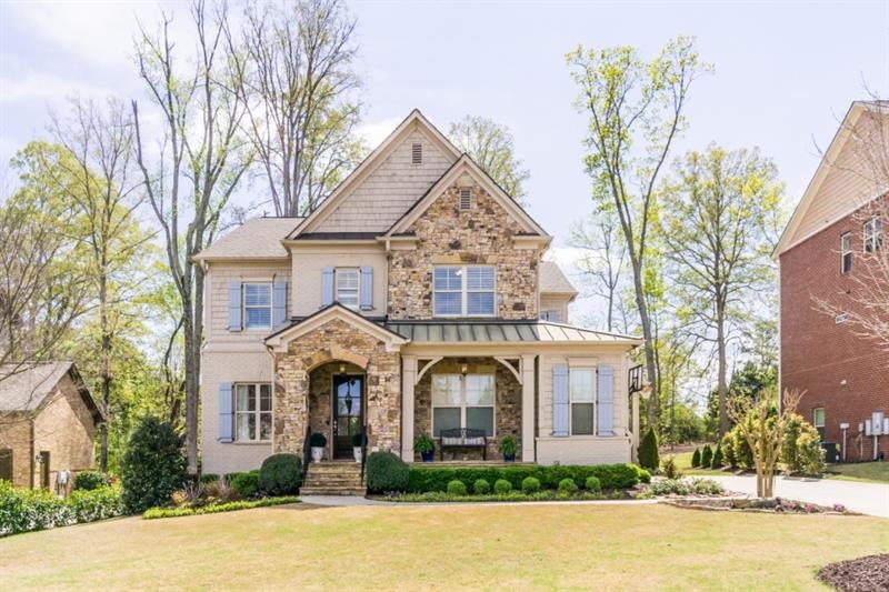 2571 Lulworth Lane - Welcome Home!