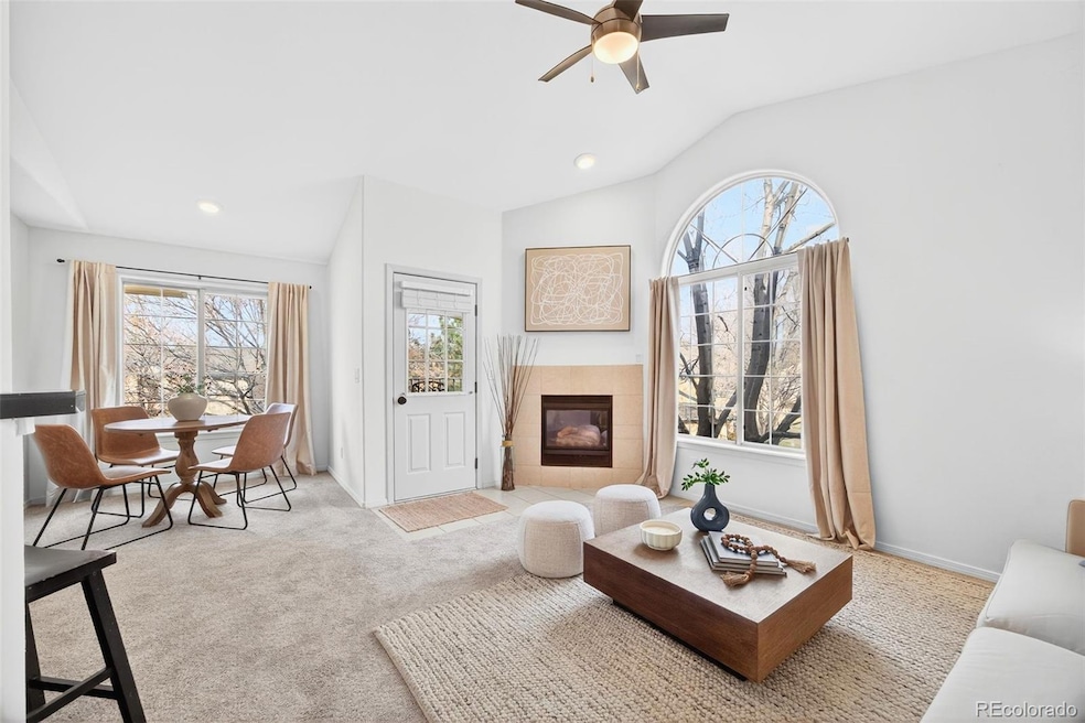 8737 E Dry Creek Rd unit 1725, Englewood, CO 80112 - photo 1