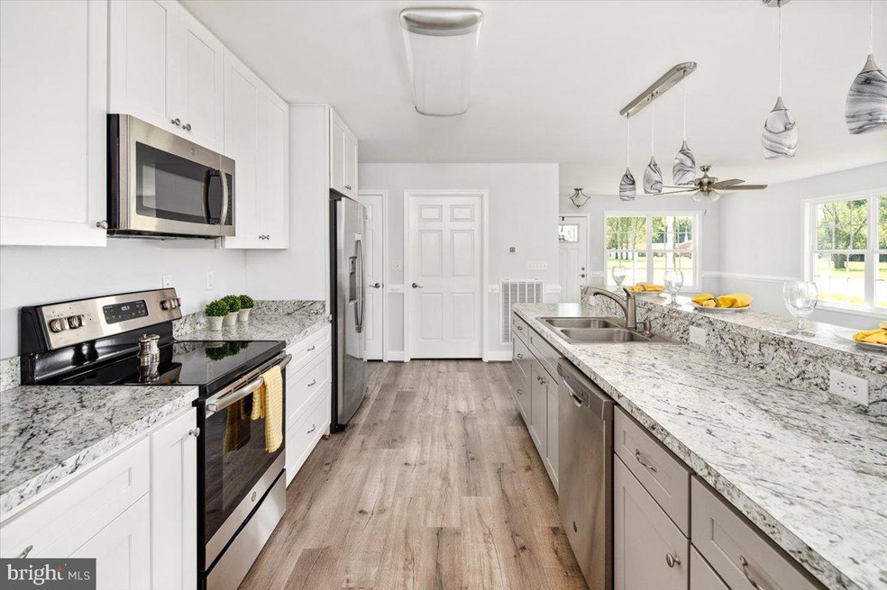 95 Rolando Dr, Colonial Beach, VA 22443 - photo 1