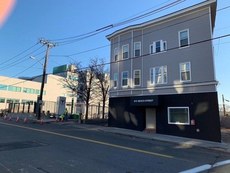 675 Beach St unit 12, Revere, MA 02151 - photo 1