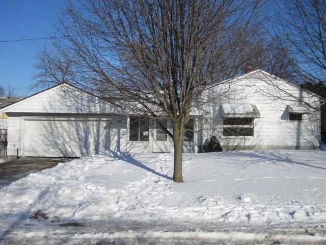 4422 Naomi Dr, Toledo, OH 43623 - photo 1