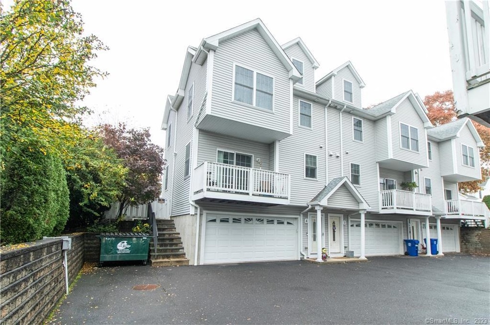 Sold $520,000 • Co-Listing Agent