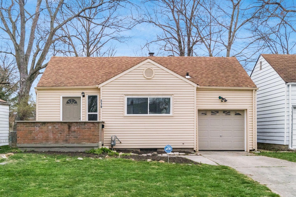 001_52b913c_M 219 Edgevale083