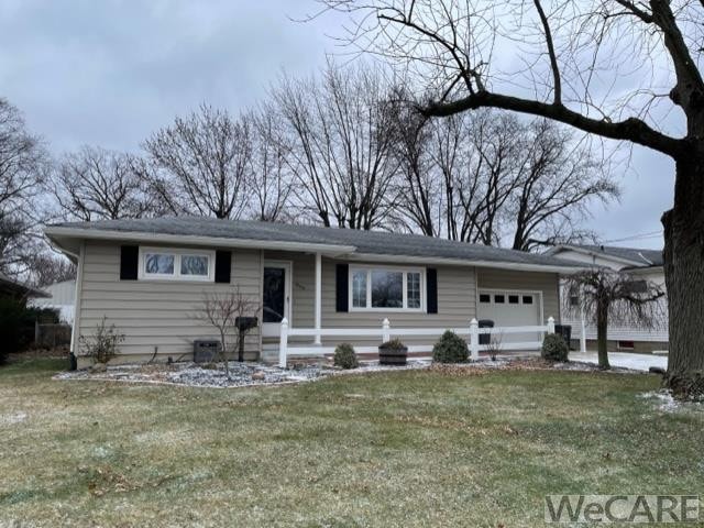 808 N Nixon Ave, Lima, OH 45805 - photo 1