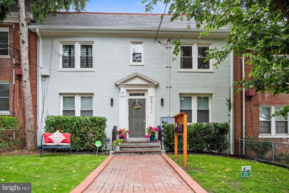 5410 3rd St NW unit 202, Washington, DC 20011 - photo 1