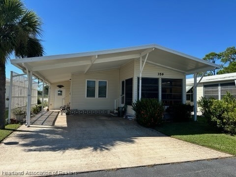 359 Pine Loop, Frostproof, FL 33843 - photo 1