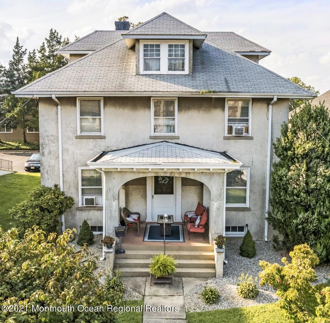 407 Braodway 2