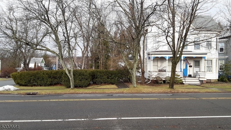 15 Wallkill Ave, Hamburg, NJ 07419 - photo 1