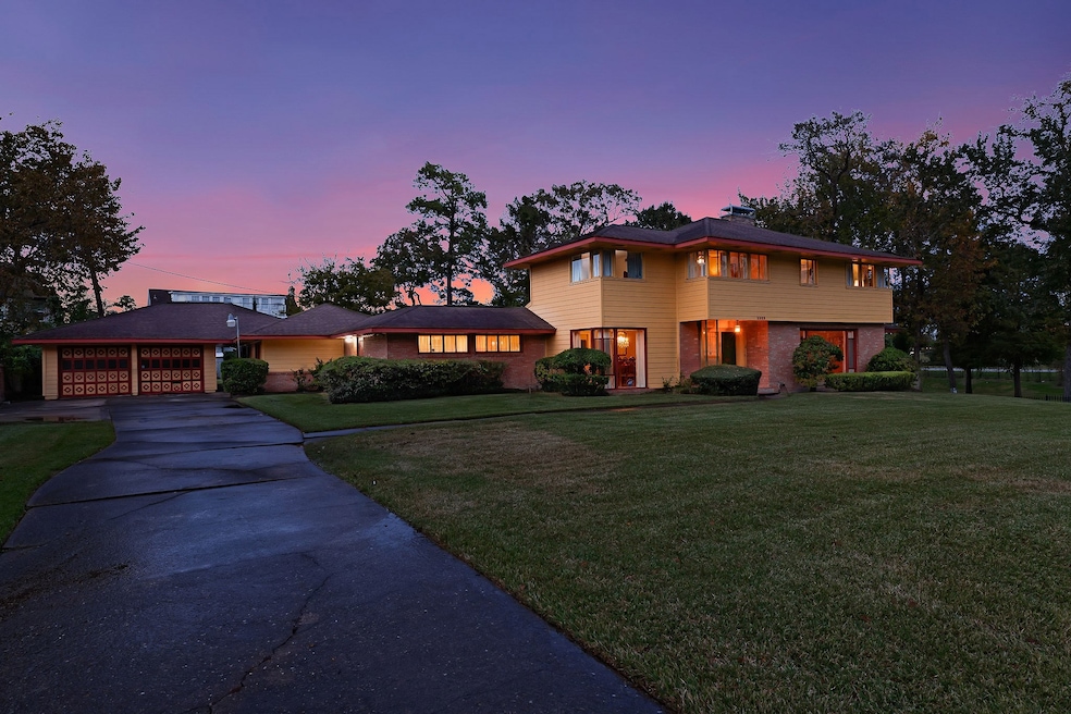 3509 N Parkwood Dr, Houston, TX 77021 - photo 1