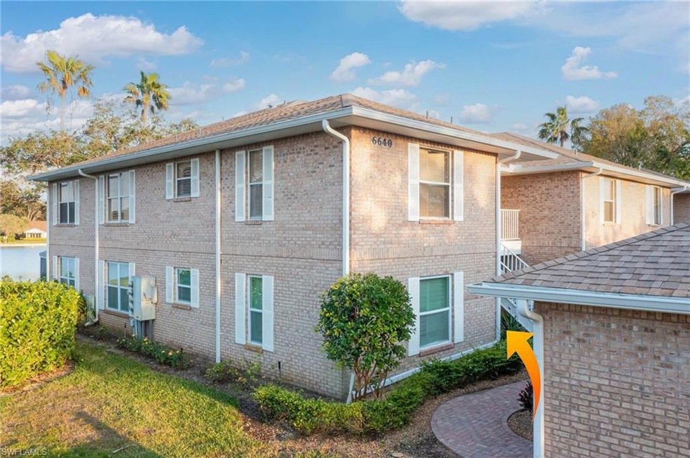 Side and front view of 1st floor condo