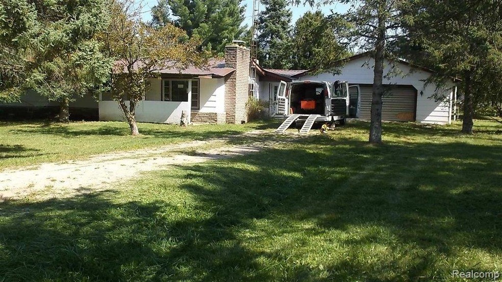 2555 Brodie Rd, South Branch, MI 48761 - photo 1