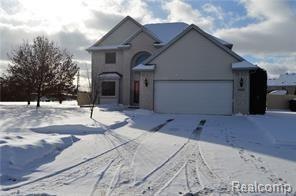 24946 Brentwood front photo.jpg