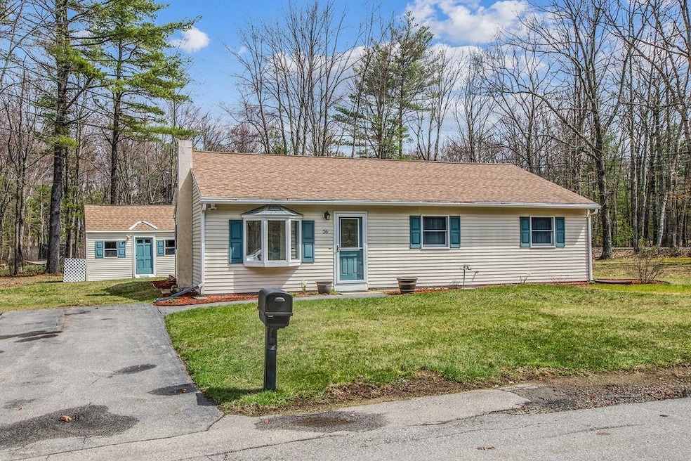 26 Corson St, Rochester, NH 03867 - photo 1