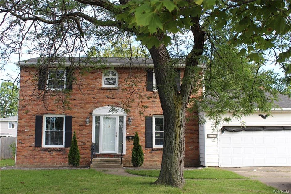 452 Meadow Dr, North Tonawanda, NY 14120 - photo 1