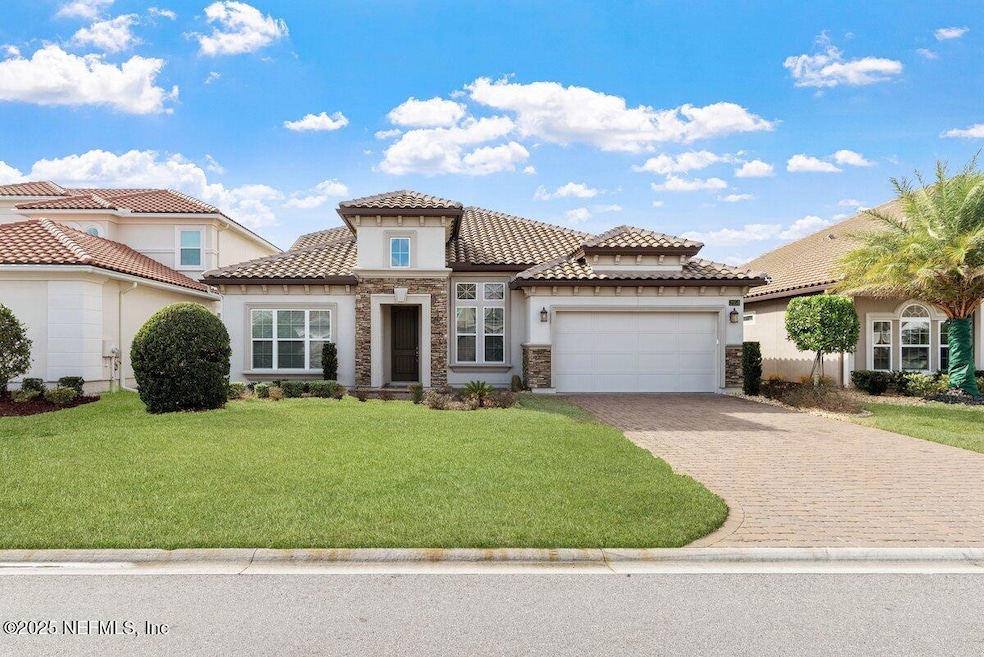 Sold $985,000 • Co-Listing Agent