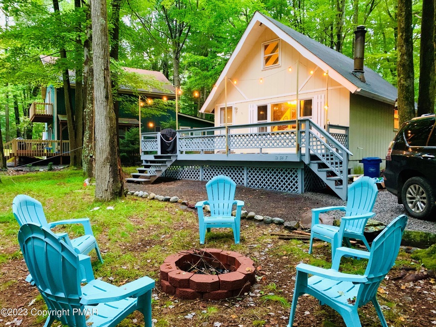 137 Sundance Dr, Pocono Lake, PA 18347 - photo 1