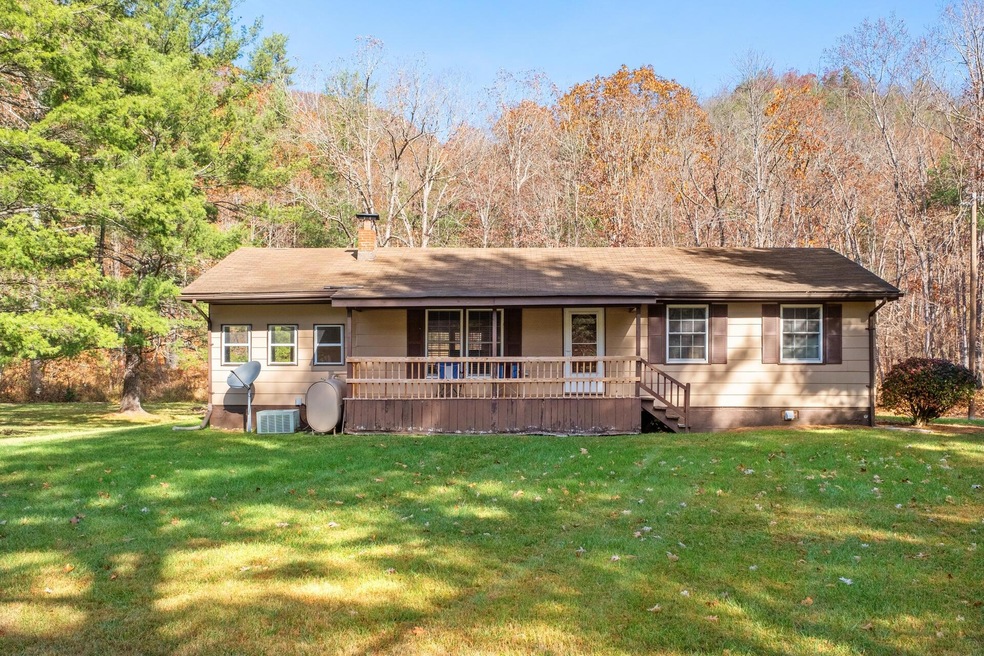 1837 Irish Creek Rd unit 603, Vesuvius, VA 24483 - photo 1