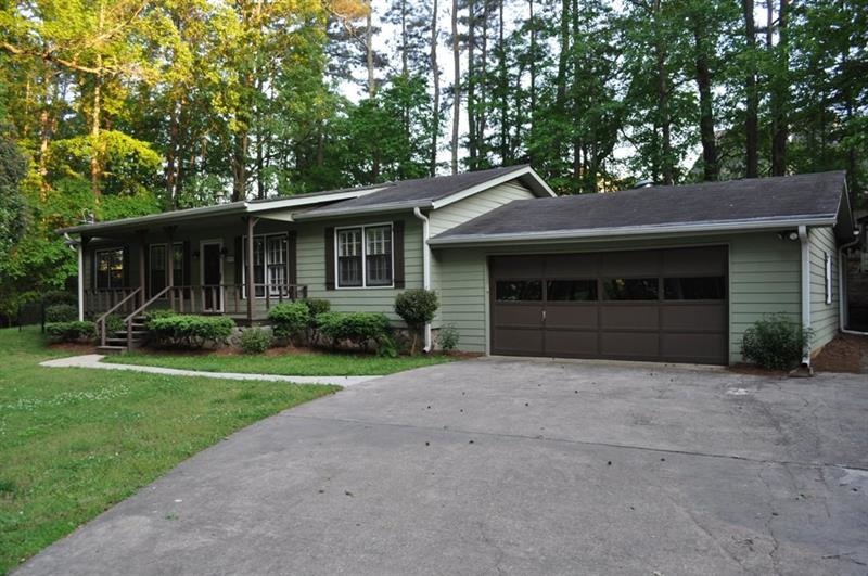 2999 Vaughan Dr, Cumming, GA 30041 - photo 1