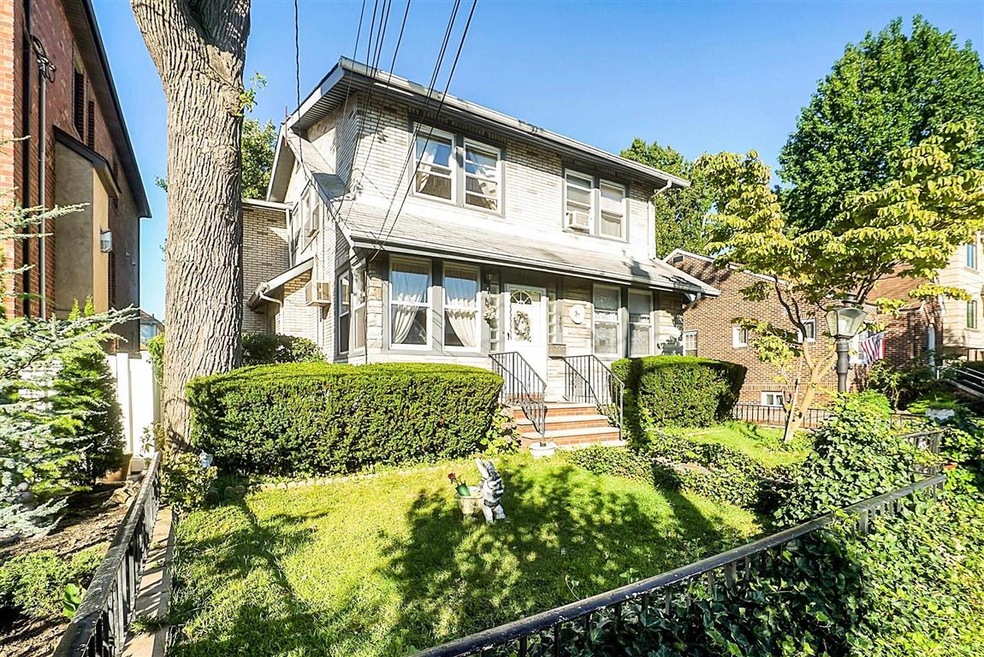 465 Lincoln Ave, Cliffside Park, NJ 07010 - photo 1