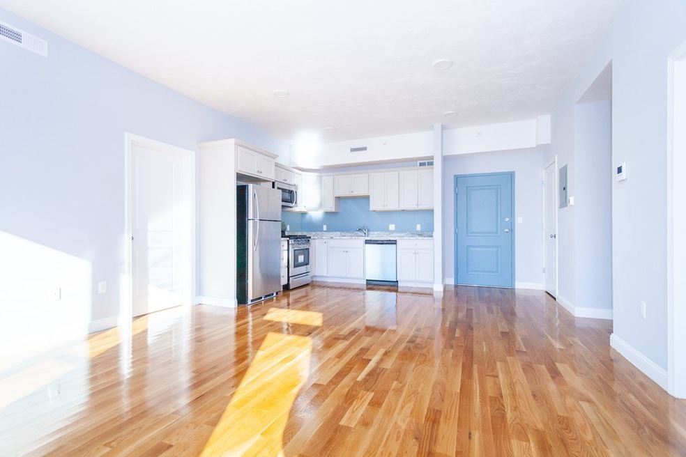 8 Banton St unit 202, Boston, MA 02124 - photo 1