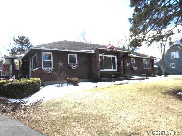 Exterior Front Welcome to 131 Rose Drive, Newark N