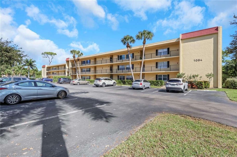 1084 Forest Lakes Dr unit 7304, Naples, FL 34105 - photo 1