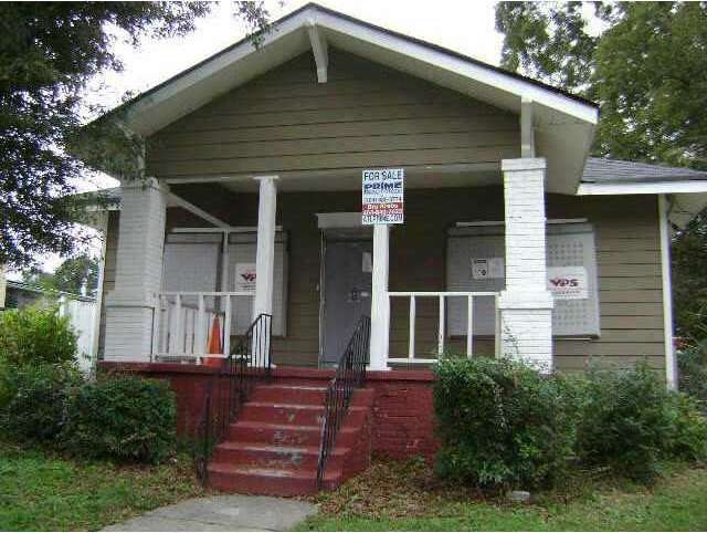 Exterior Front. Great family home in good conditio