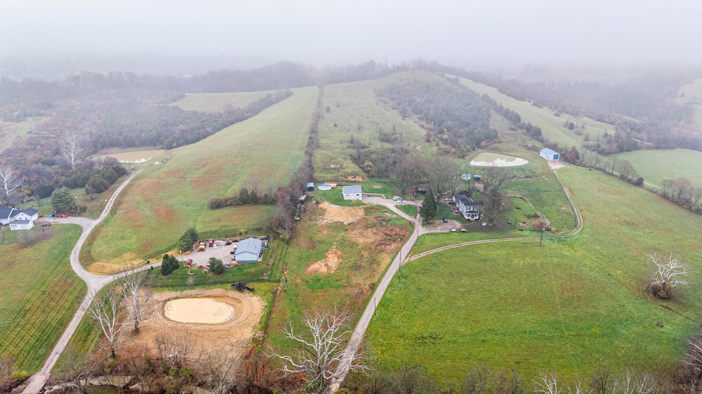 9031 Persimmon Grove Pike, Alexandria, KY 41001 - photo 1