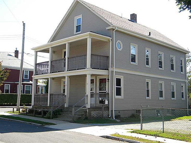 41 Bedlow Ave unit 2, Newport, RI 02840 - photo 1
