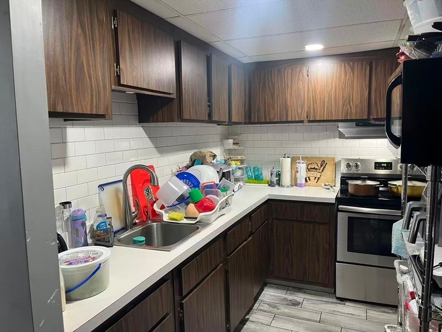 2 Acorn St unit 2, Malden, MA 02148 - photo 1