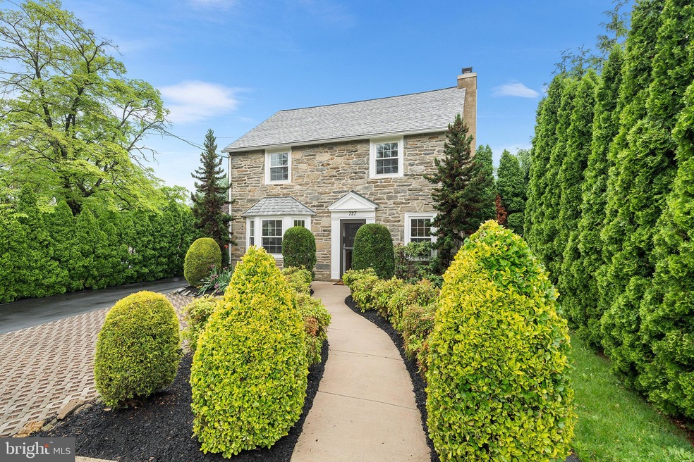 Sold $1,250,000 • Co-Listing Agent