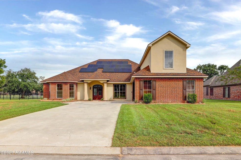 742 Hummingbird Ln-1