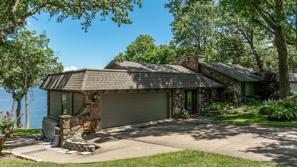 For Sale $875,000