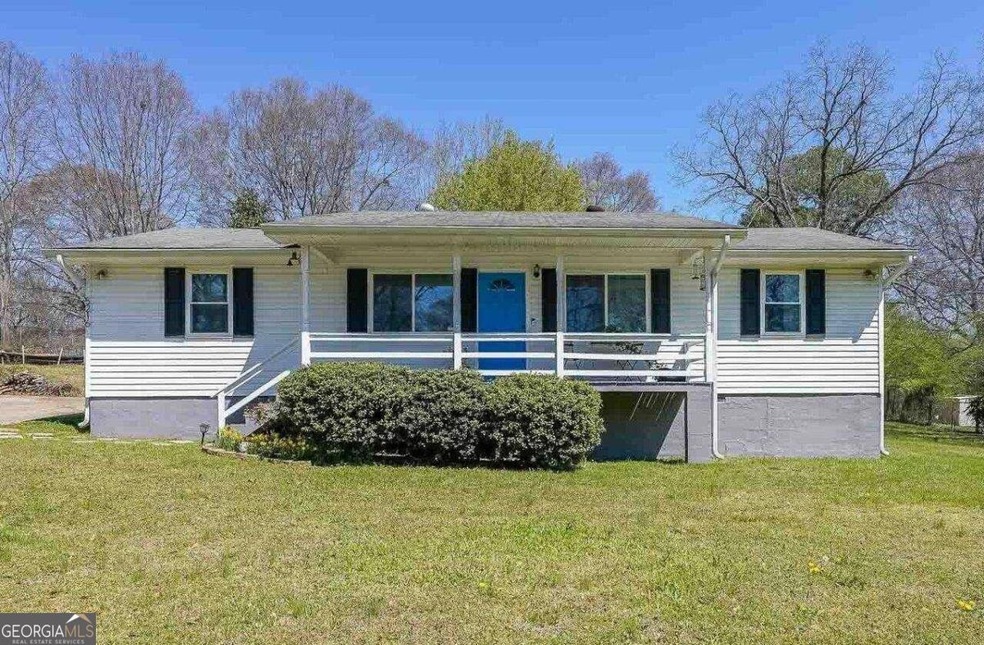 5216 Chattahoochee St, Flowery Branch, GA 30542 - photo 1