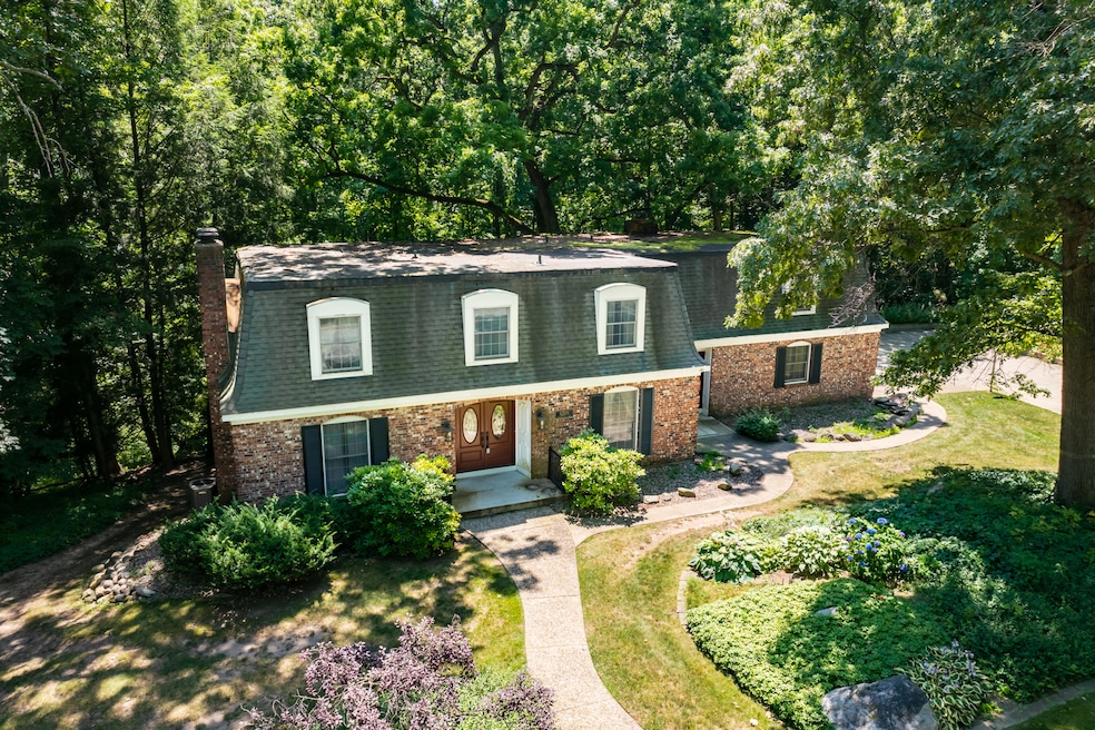 6209 Litchfield Ln, Kalamazoo, MI 49009 - photo 1