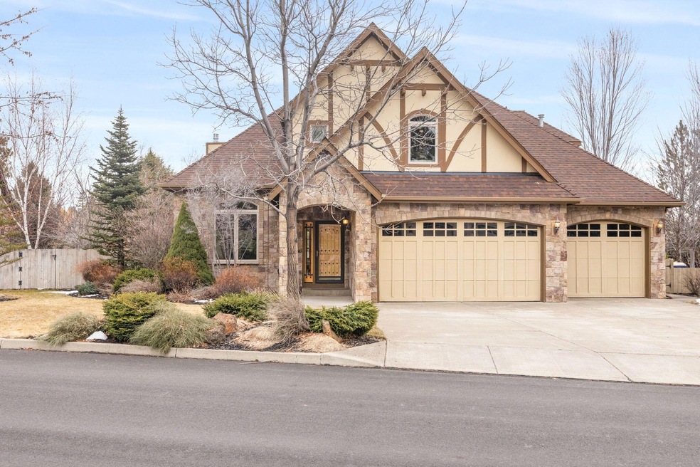 2-web-or-mls-19425 Golden Meadow Loop, B